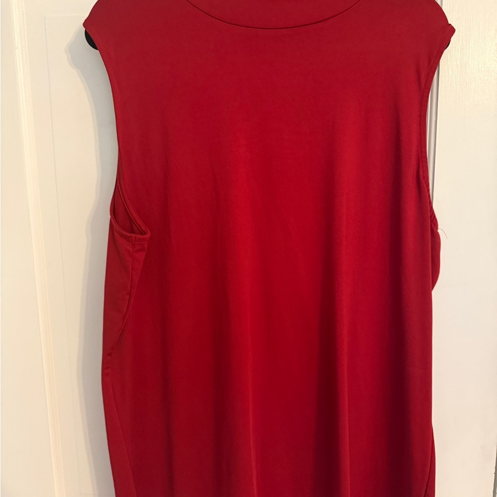 Plus size 18/20 Sleeveless Red Women's Top